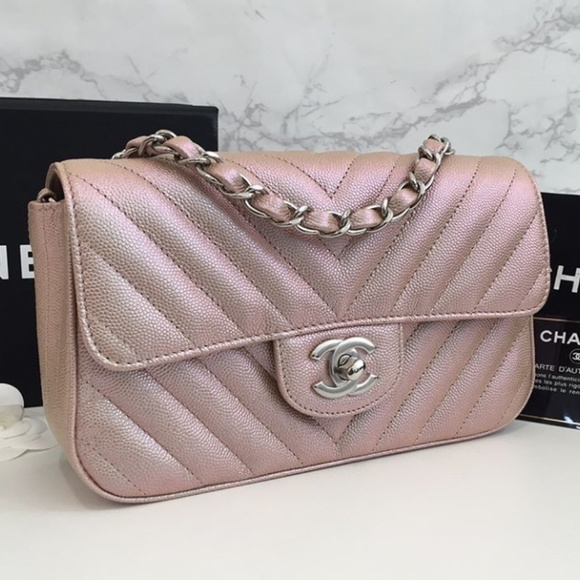 CHANEL ROSE GOLD MINI FLAP BAG 17B - Picture 3 of 8